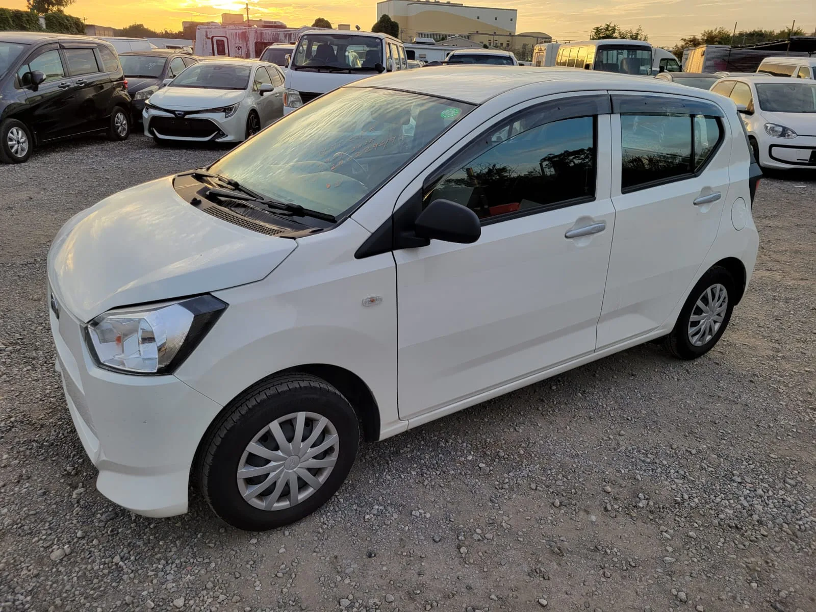 Daihatsu Mira